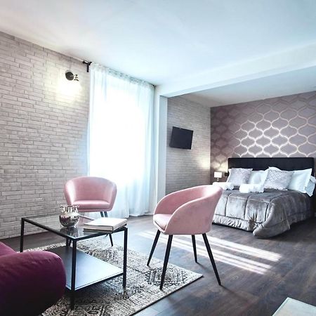 Chiclife Shenkin Sarona - Santa Caterina & Museums Apartman Bergamo Kültér fotó